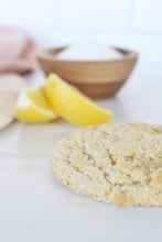 Load image into Gallery viewer, Lemon Sugar Cookie - 12oz candle