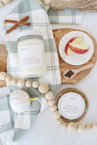 Pumpkin + Apple - 4oz candle